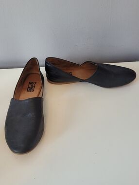 Miz Mooz Kimmy Flats, GUC, Size 37